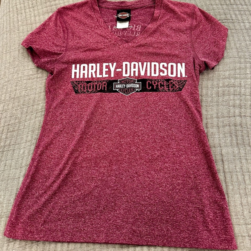 Women’s Harley Davidson shirt